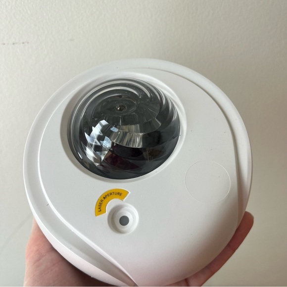 Star galaxy projector light Bluetooth device with stand and power cord colours - Picture 8 of 13